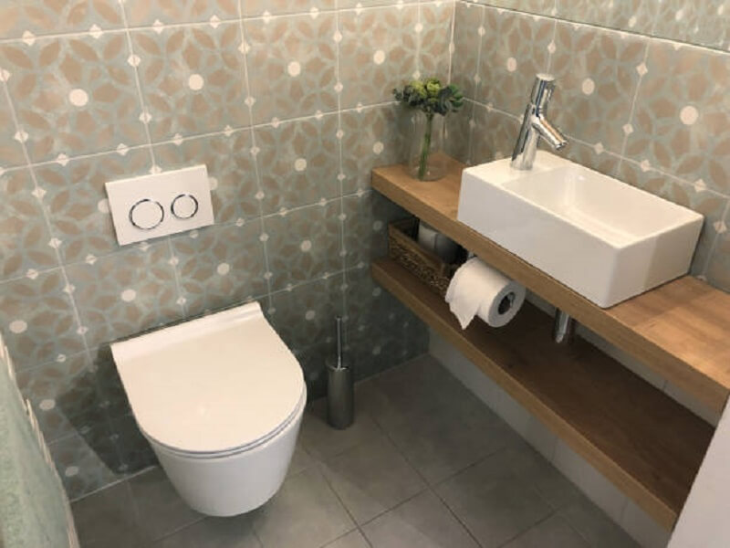 Cloakroom Taps in a bathroom