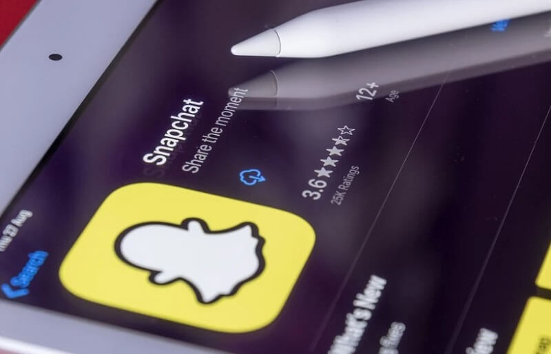 snapchat-app-in-moblie
