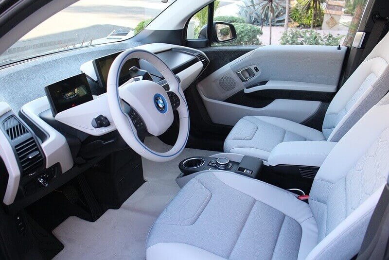 car-with-white-interior