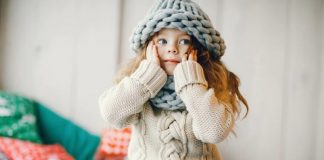 girl knitted scarf