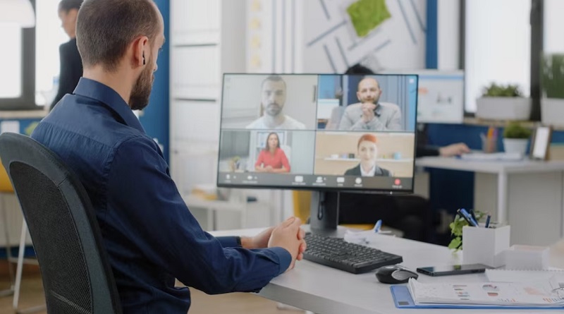 Man-Use-Video-Conferencing-Software